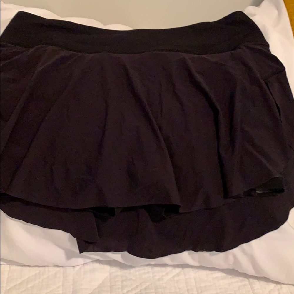 Lululemon black skort